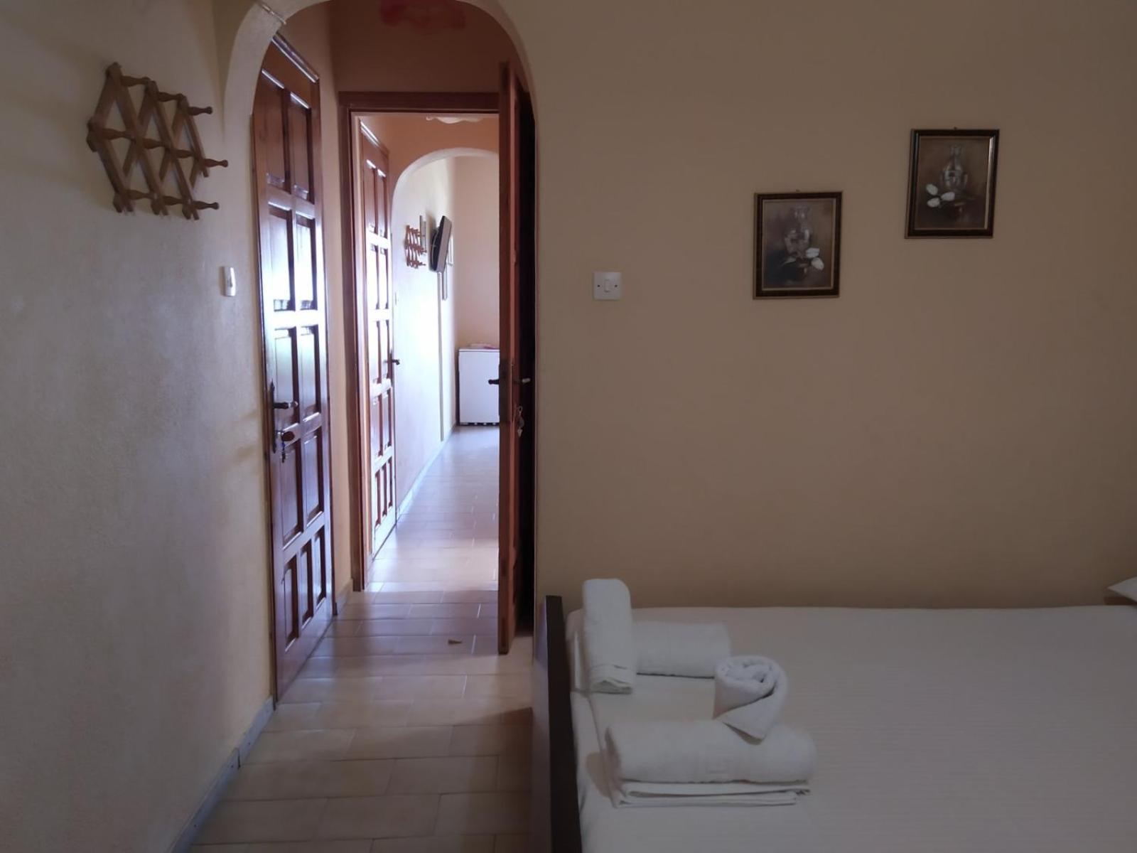 נאו קלימה Studios And Apartments Meri מראה חיצוני תמונה