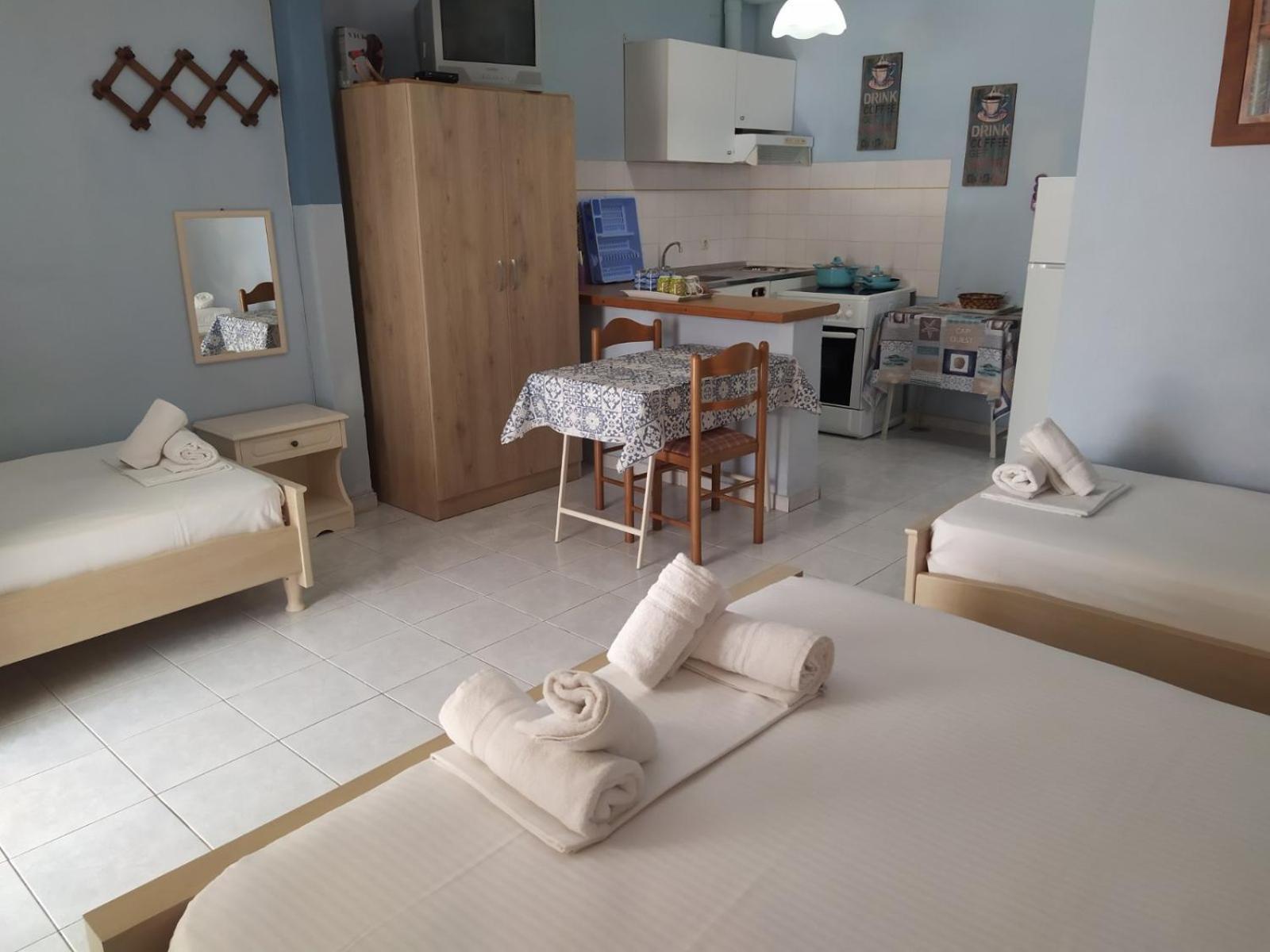 נאו קלימה Studios And Apartments Meri מראה חיצוני תמונה